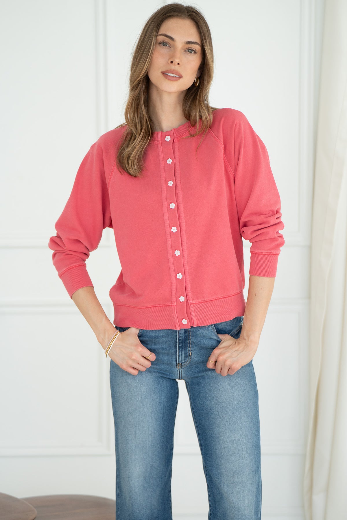 FLORAL BUTTON SWEATSHIRT