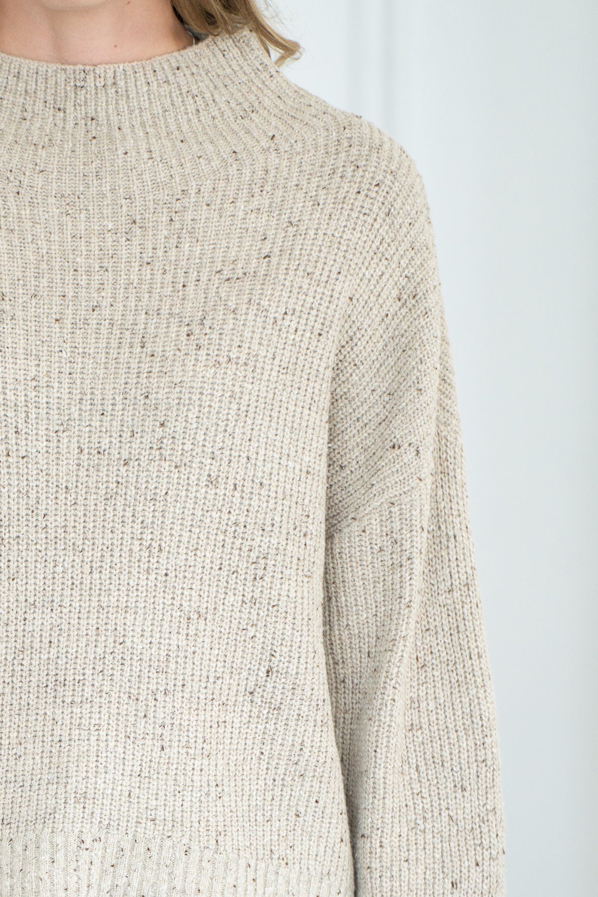 EVOLET FLECK SWEATER
