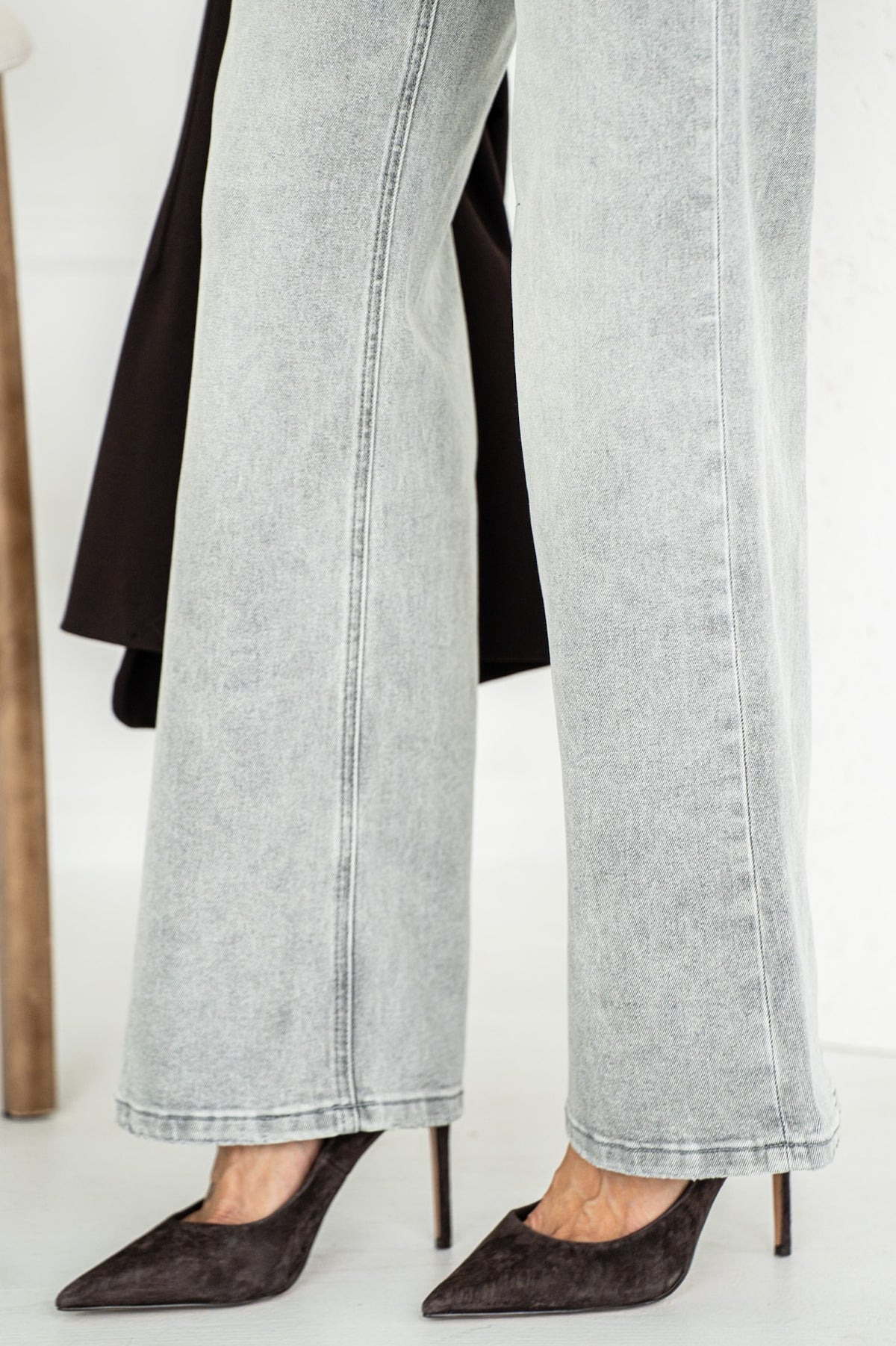 CHERYL WIDE LEG JEANS IN GREY