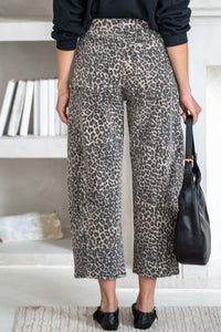 LEOPARD BARREL JEANS