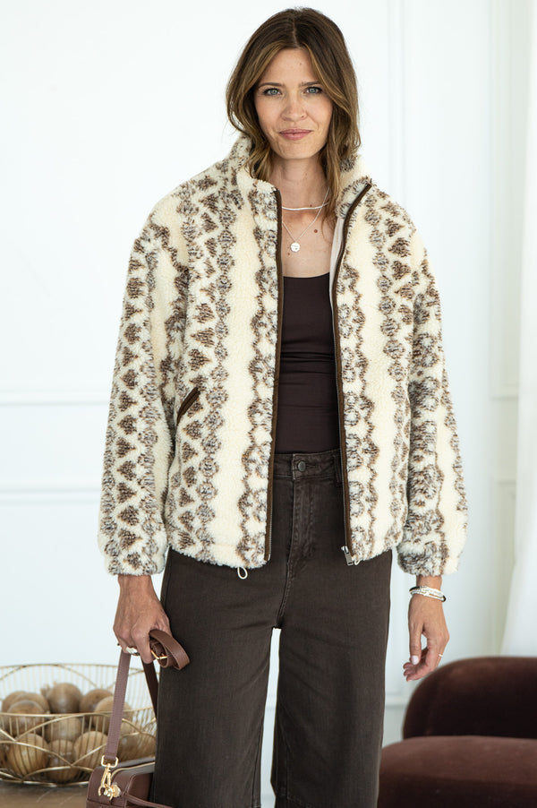 CHILL OUT SHERPA JACKET