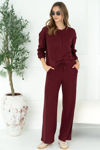 TALIA WAFFLE HENLEY IN BURGUNDY