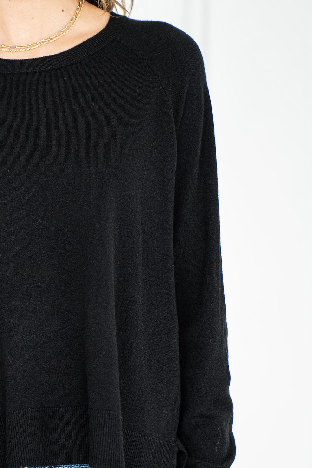 LORRAINE SWEATER IN BLACK