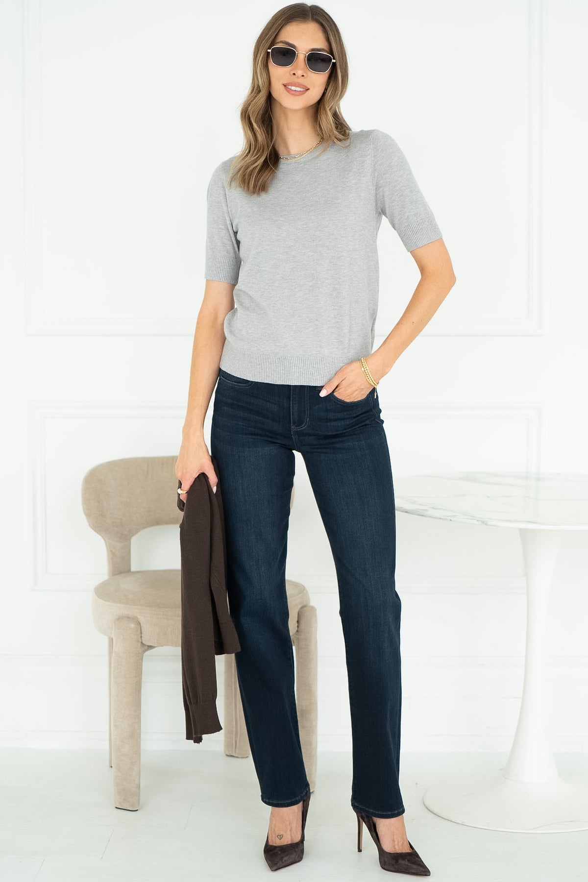 SANDY KNIT TEE IN LIGHT GREY