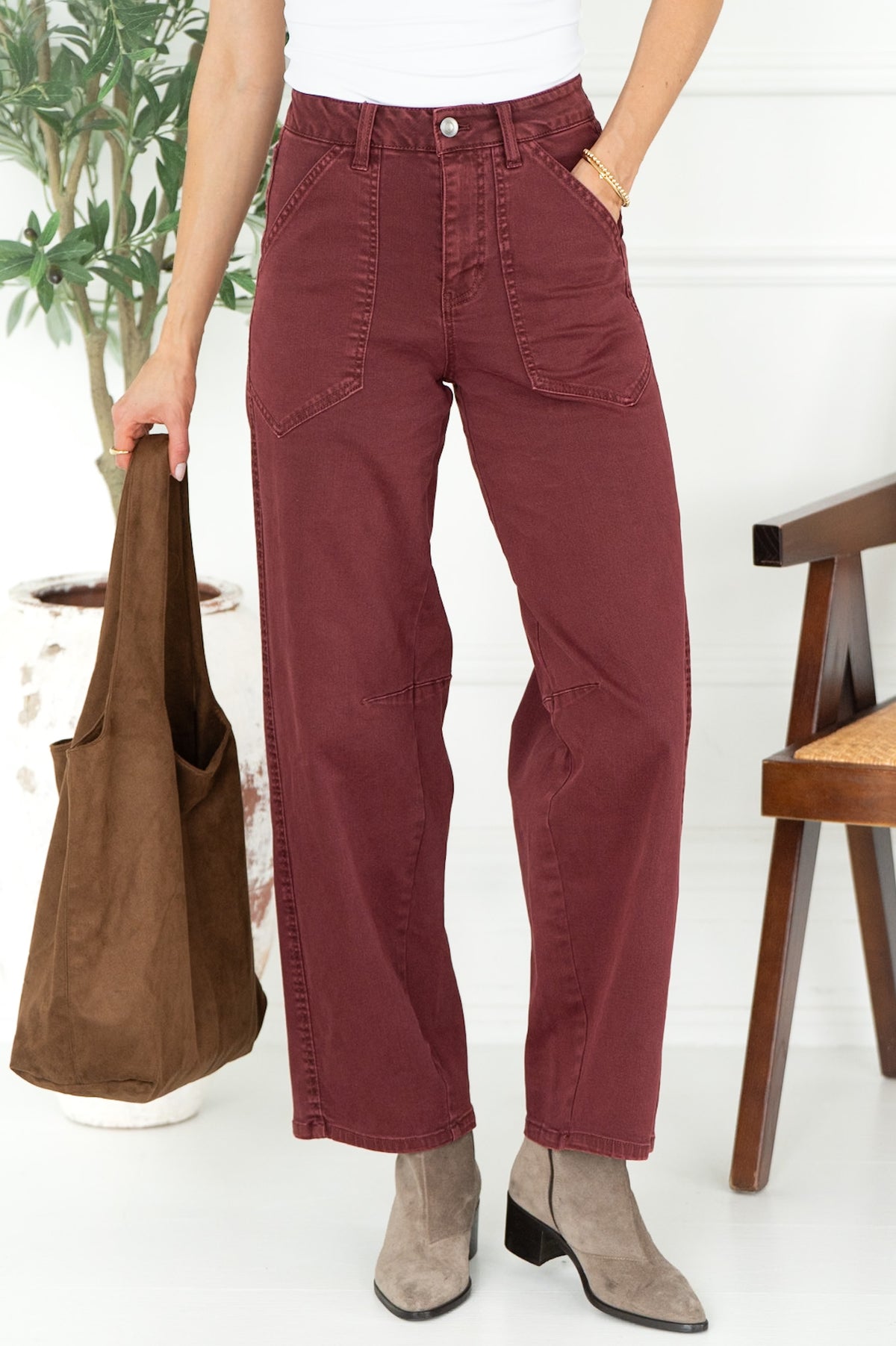 SHILOH SOFT CURVE TWILL PANTS IN BURGUNDY