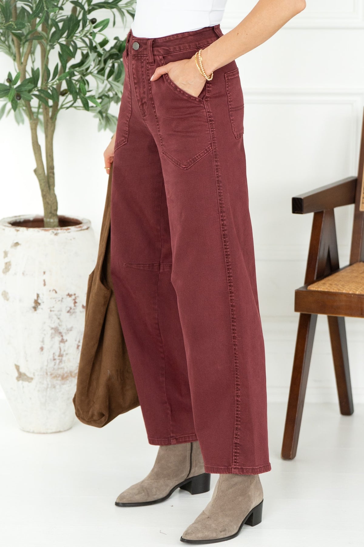 SHILOH SOFT CURVE TWILL PANTS IN BURGUNDY