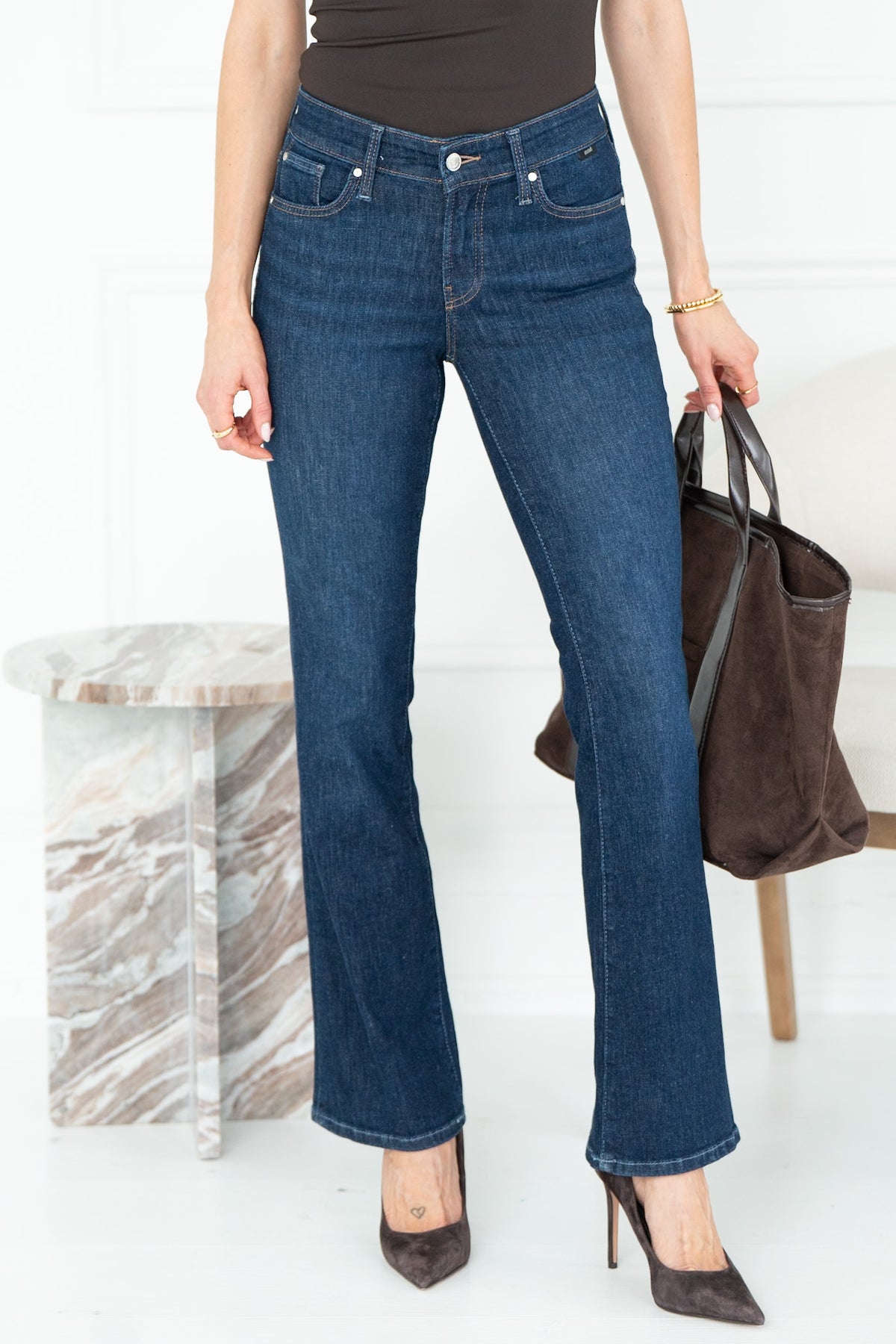 MOLLY BOOTCUT JEANS IN DARK BLUE