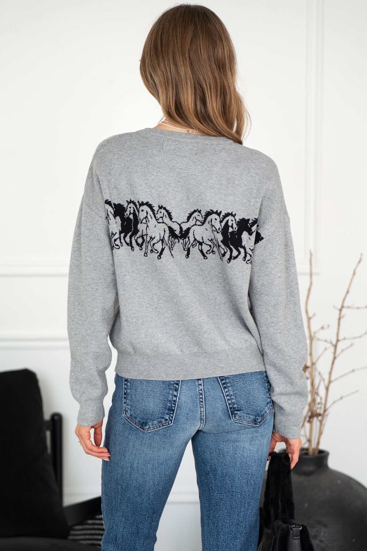 ELLIS EQUESTRIAN SWEATER
