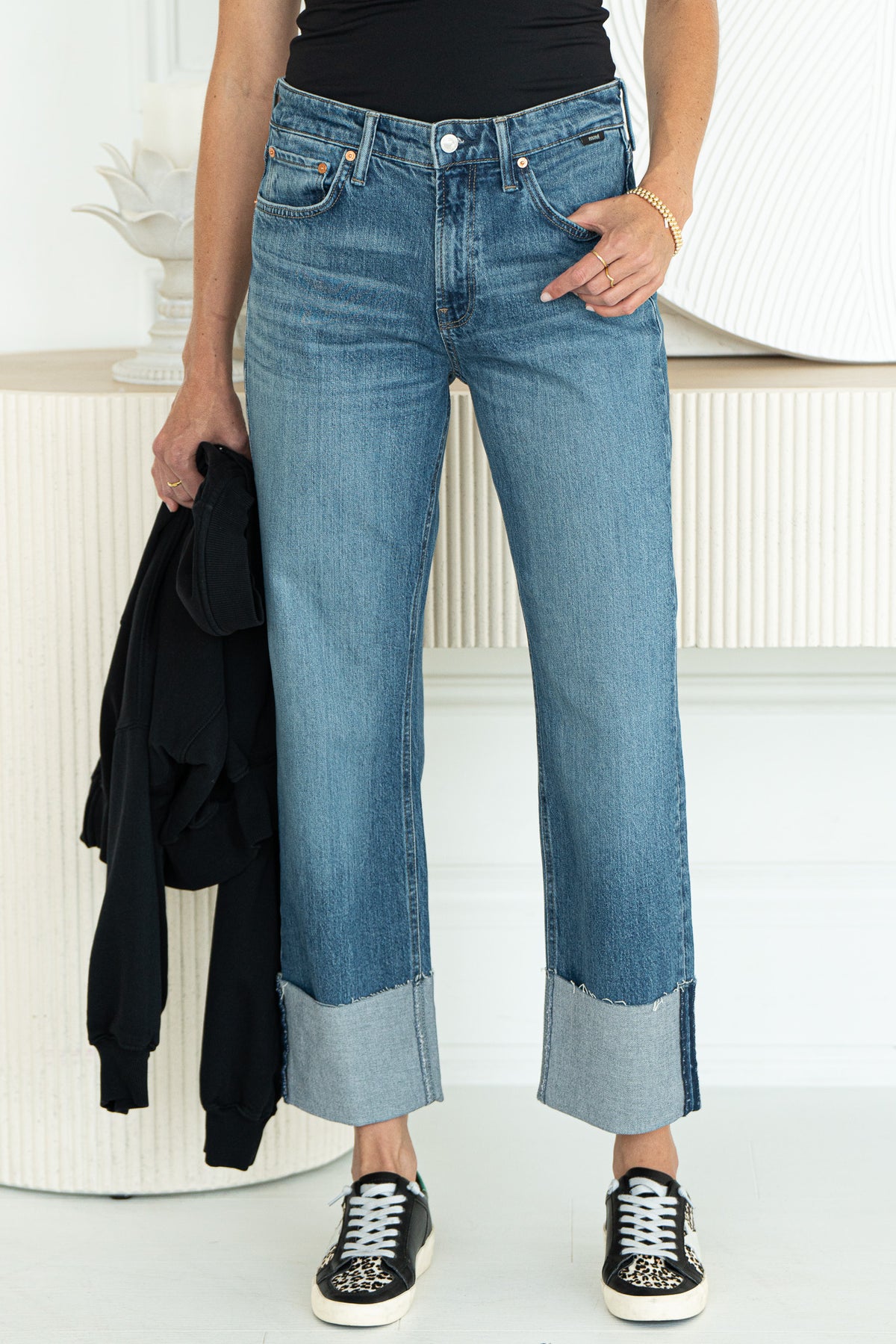 SAVANNAH STRAIGHT LEG CUFFED JEANS