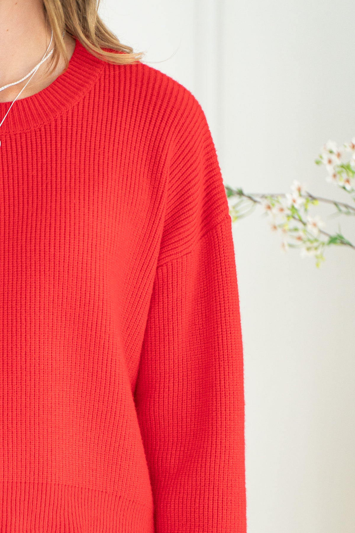AVERY CREWNECK SWEATER-RD