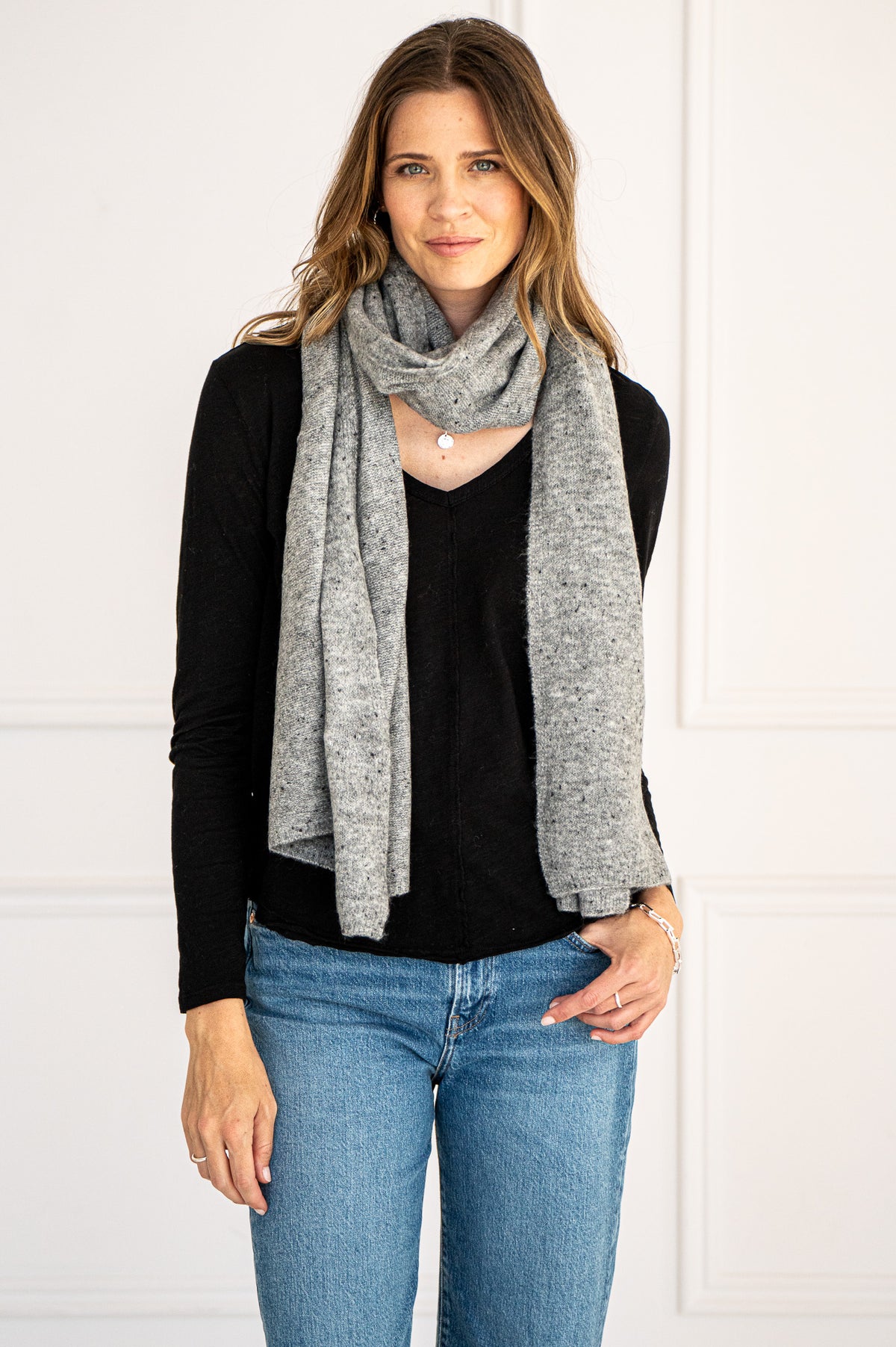 KNIT SCARF-DGF