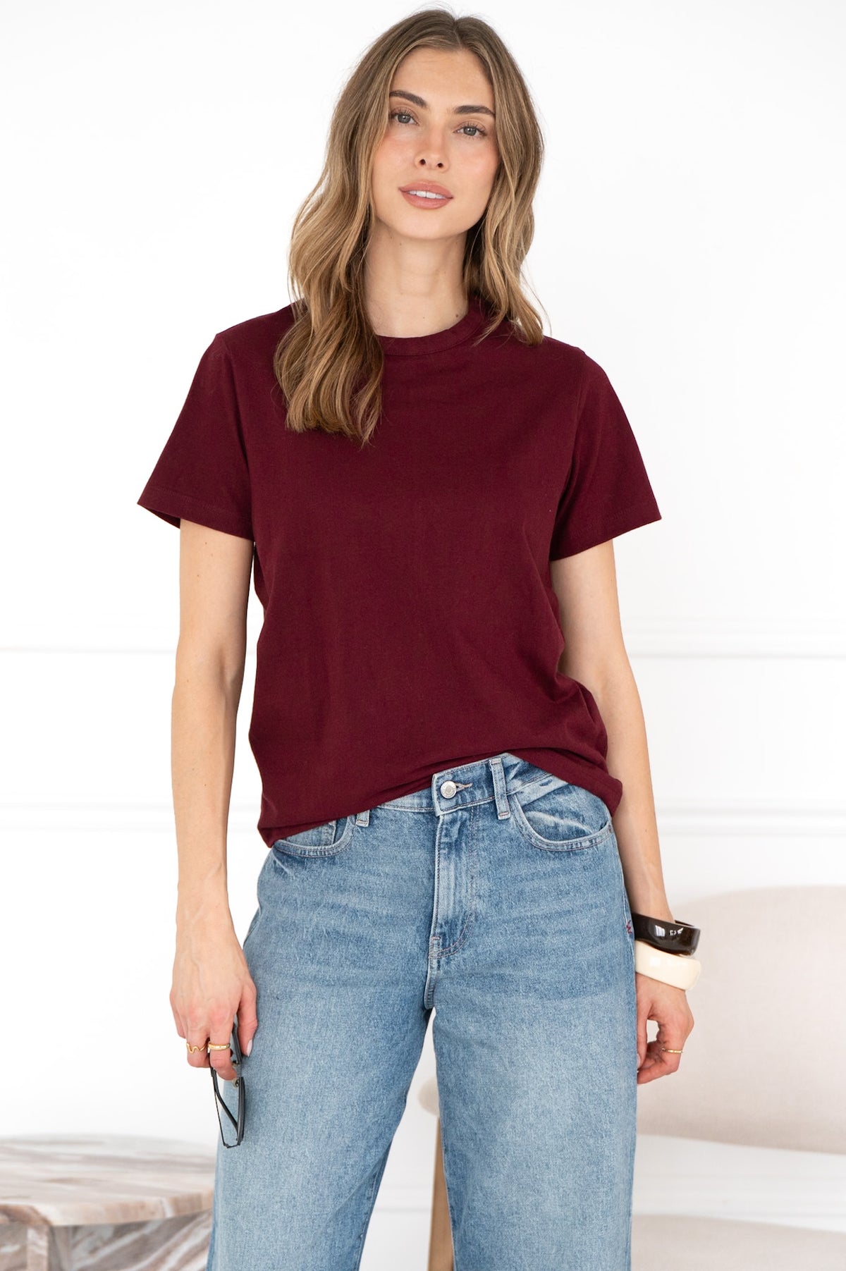 CADE COTTON TEE IN BURGUNDY
