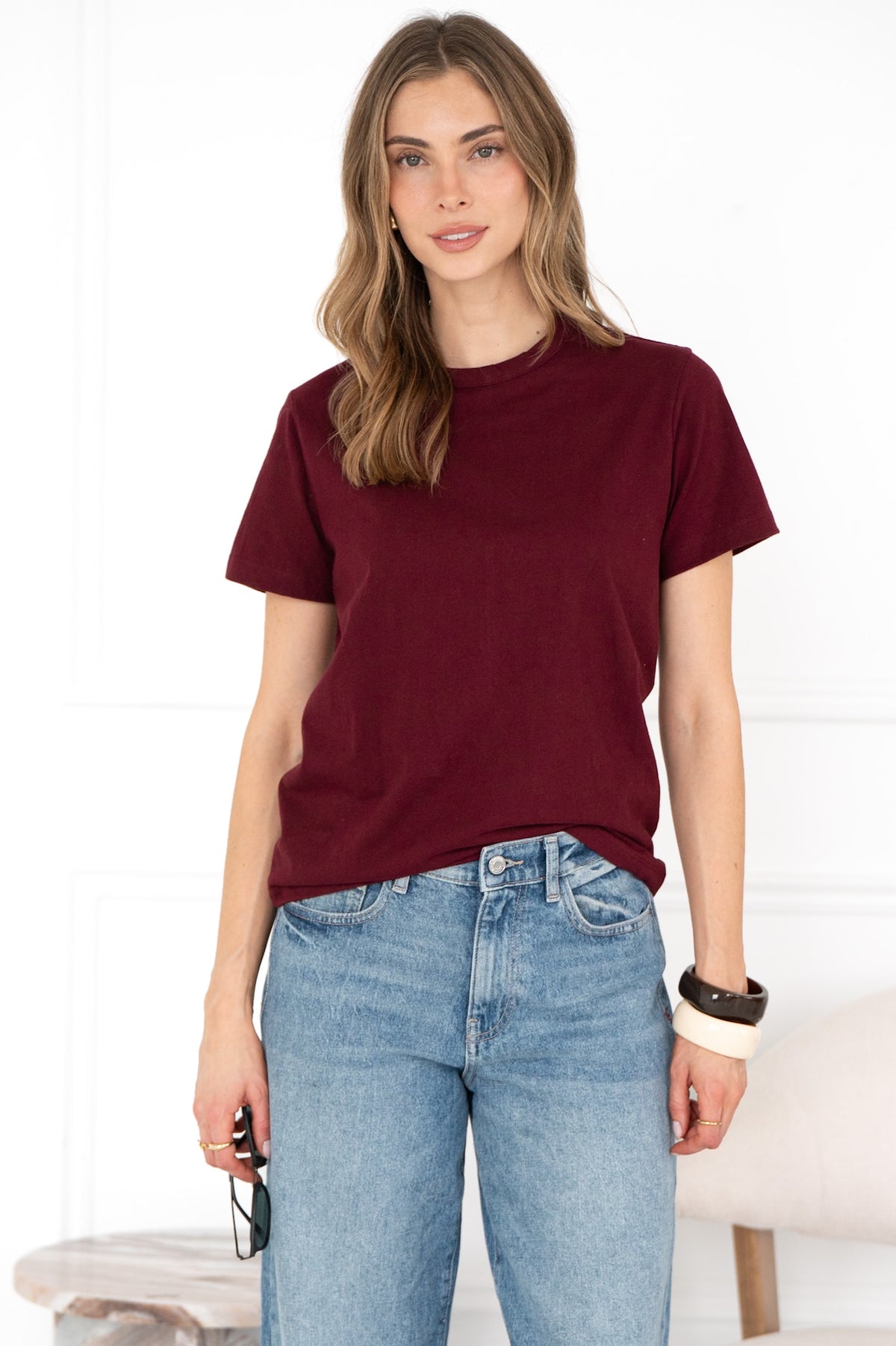CADE COTTON TEE IN BURGUNDY