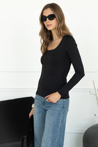 IVY U NECK LONG SLEEVE TOP IN BLACK