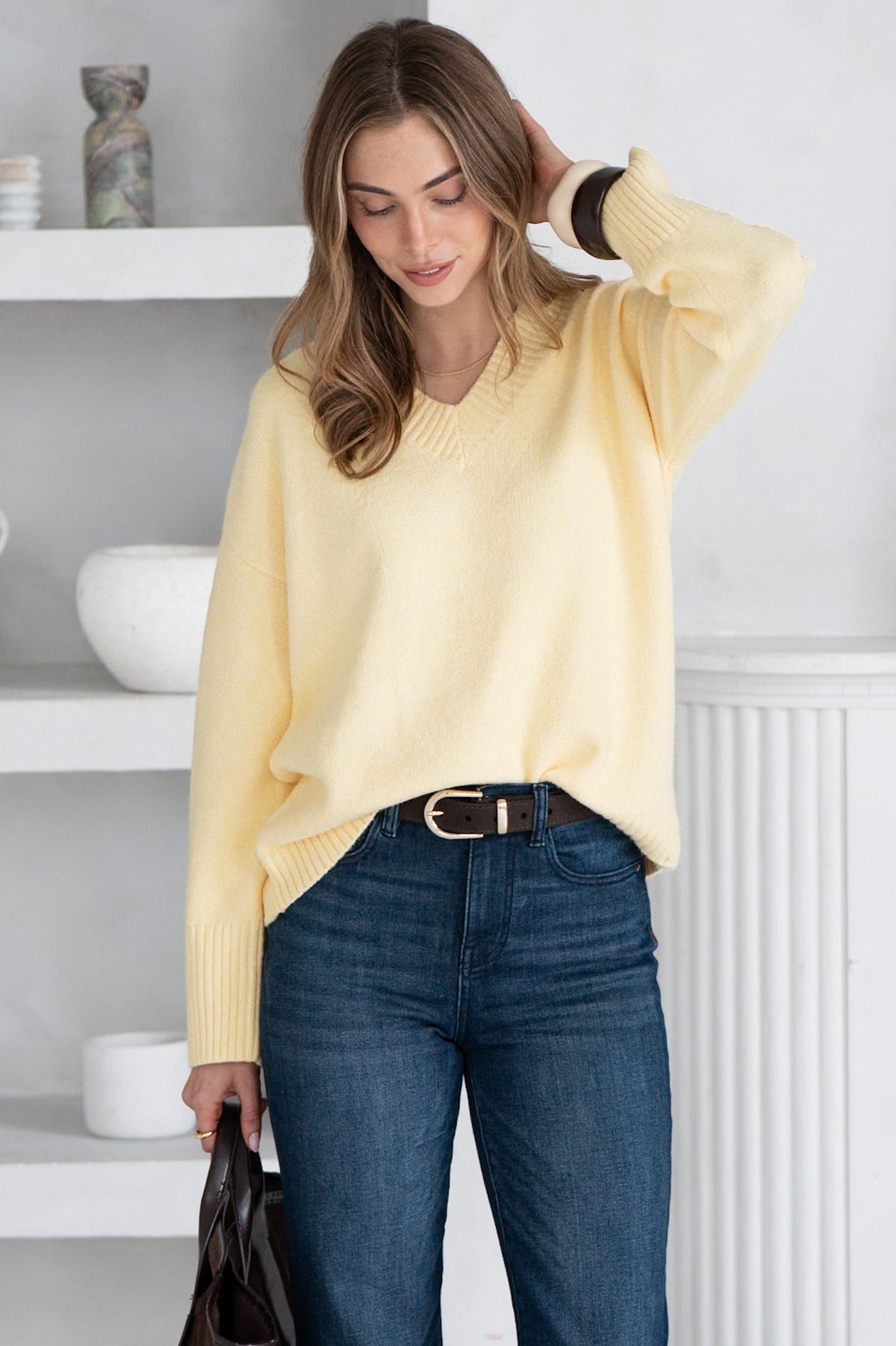 AMARA V NECK SWEATER