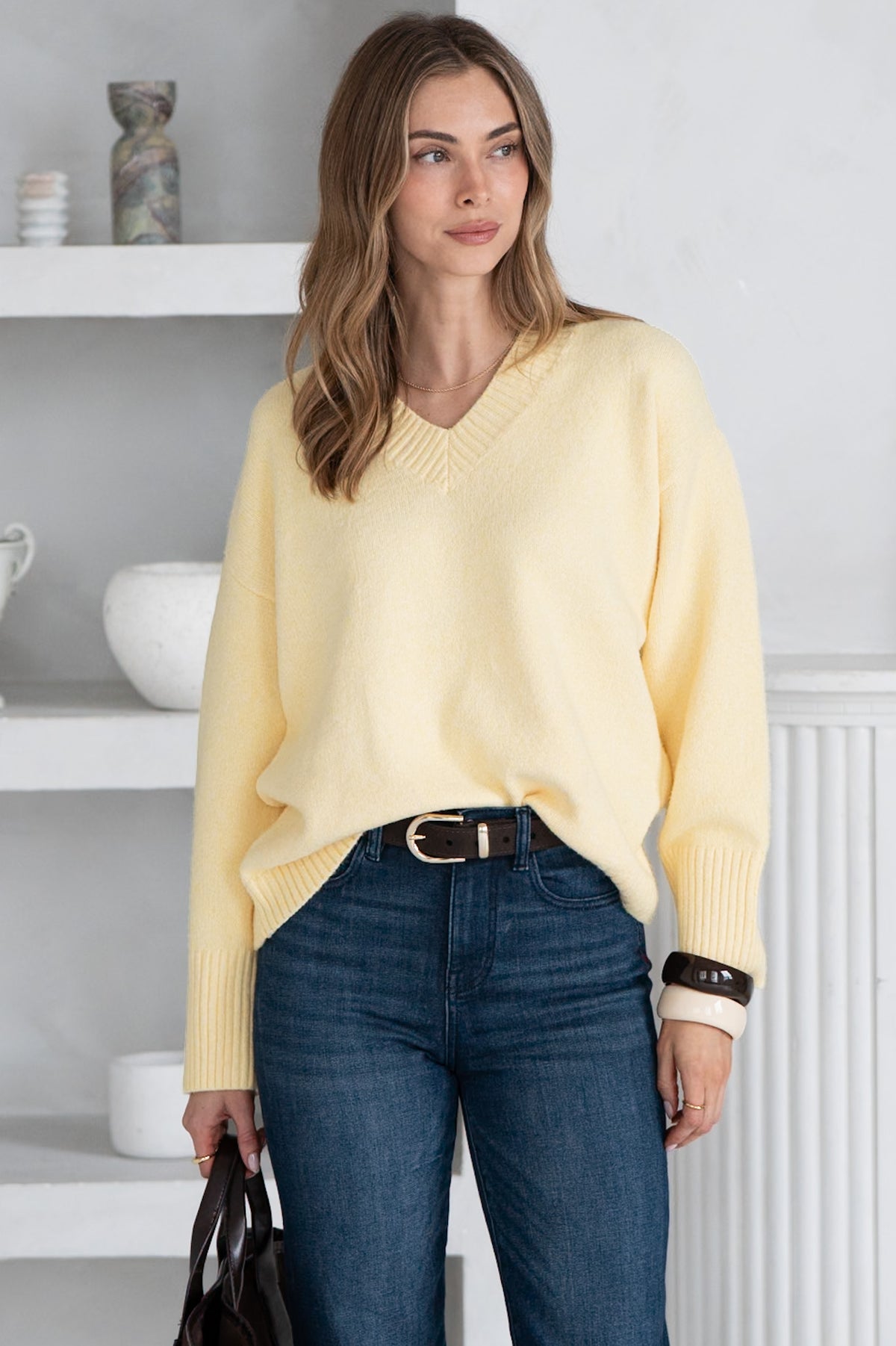 AMARA V NECK SWEATER