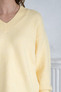 AMARA V NECK SWEATER