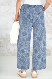 ALBA PRINTED BARREL JEANS