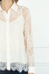 LACE BLOUSE WITH SHELL