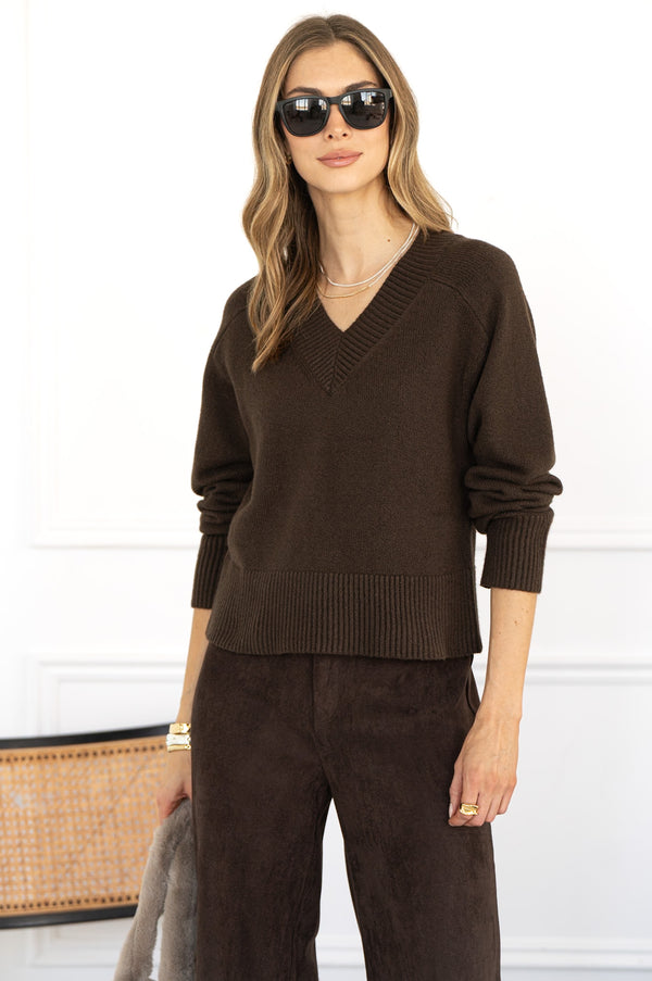 VANNA V-NECK SWEATER