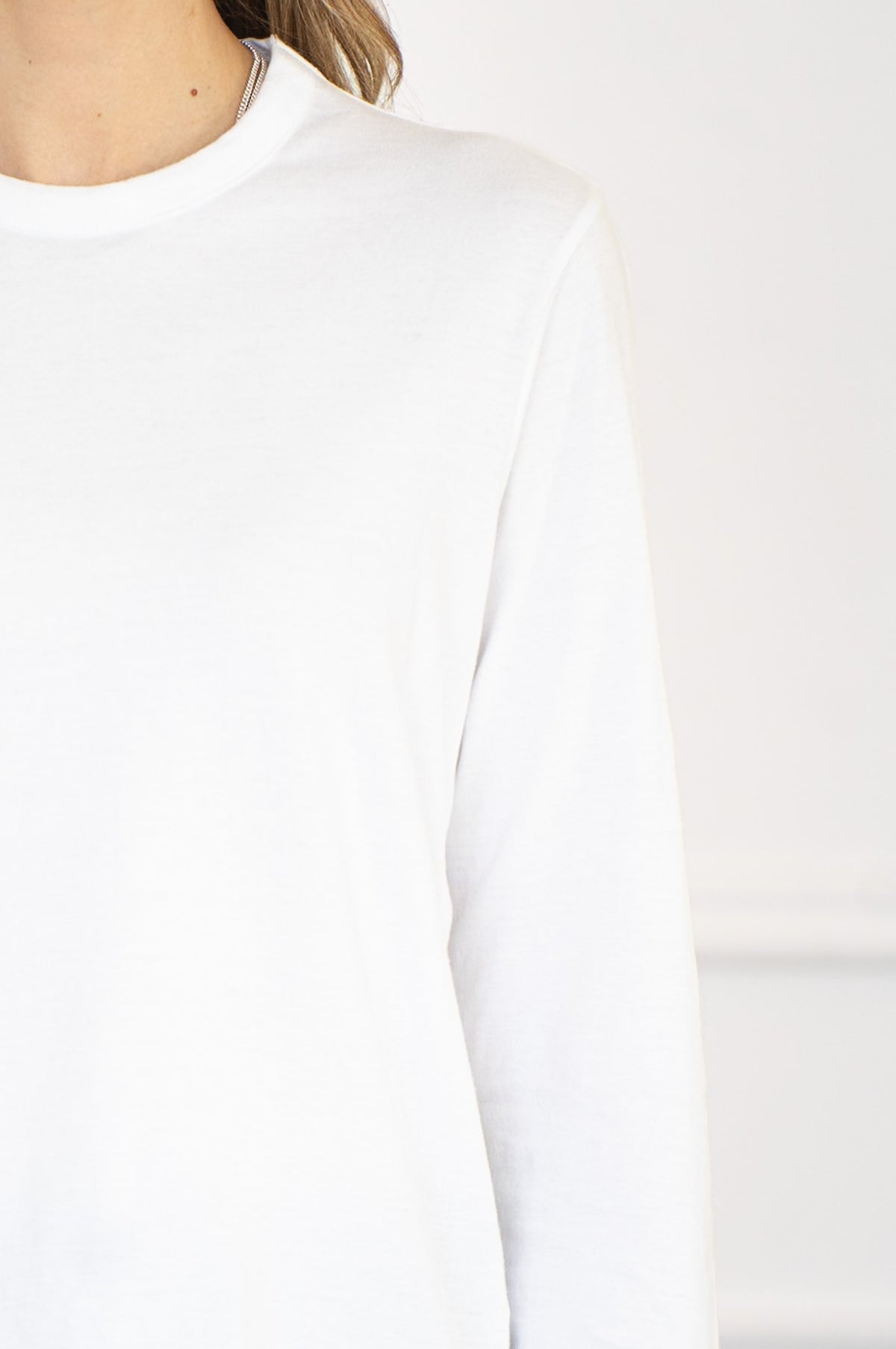 STORM COTTON L/S TEE IN WHITE