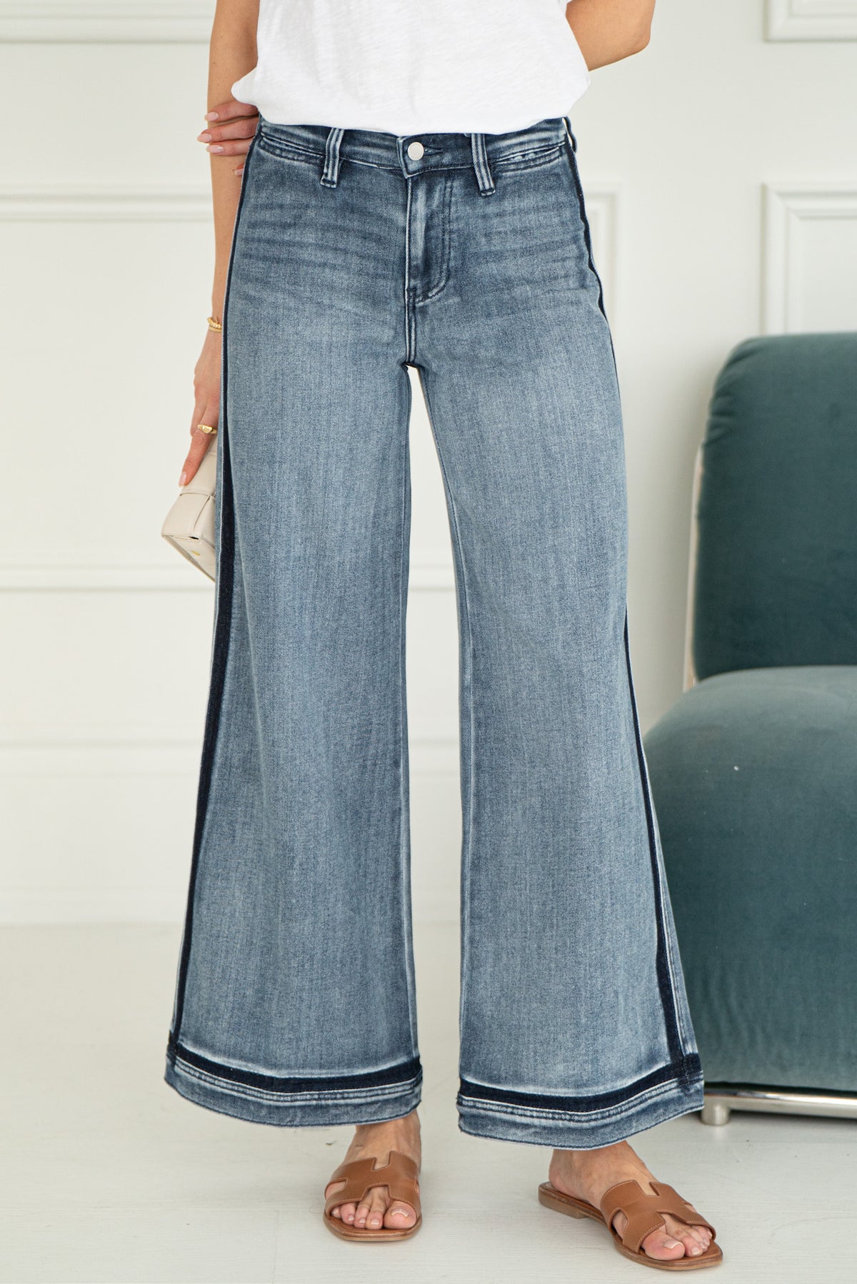 SHADOW WIDE LEG JEANS