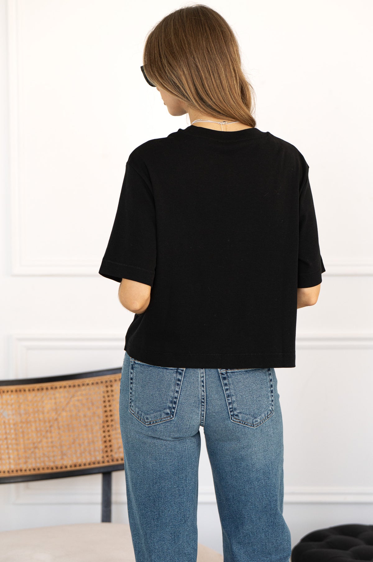 RILEY COTTON CREW NECK TEE IN BLACK