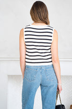 LOST IN LOVE SWEATER-BK