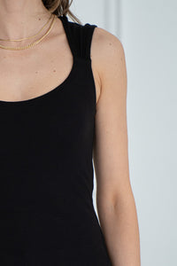 ICON STRETCH RIBBED TOP-BK