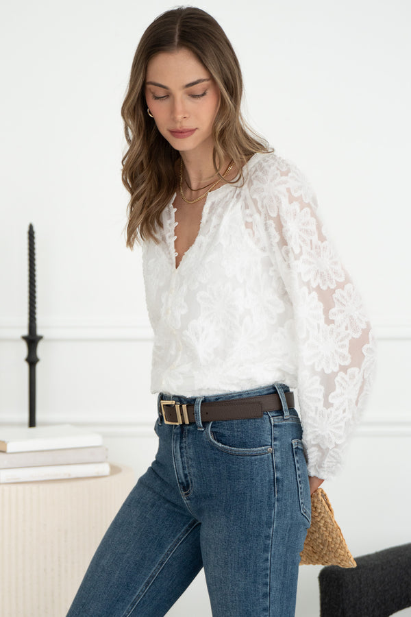 LOVE ME MORE LACE BLOUSE