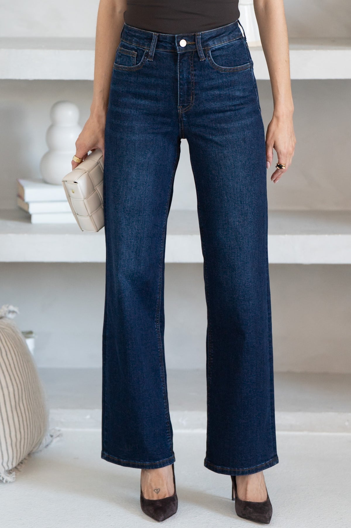 JED LOOSE STRAIGHT LEG JEANS IN DARK DENIM