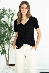 EFFORTLESS V NECK COTTON TEE IN BLACK