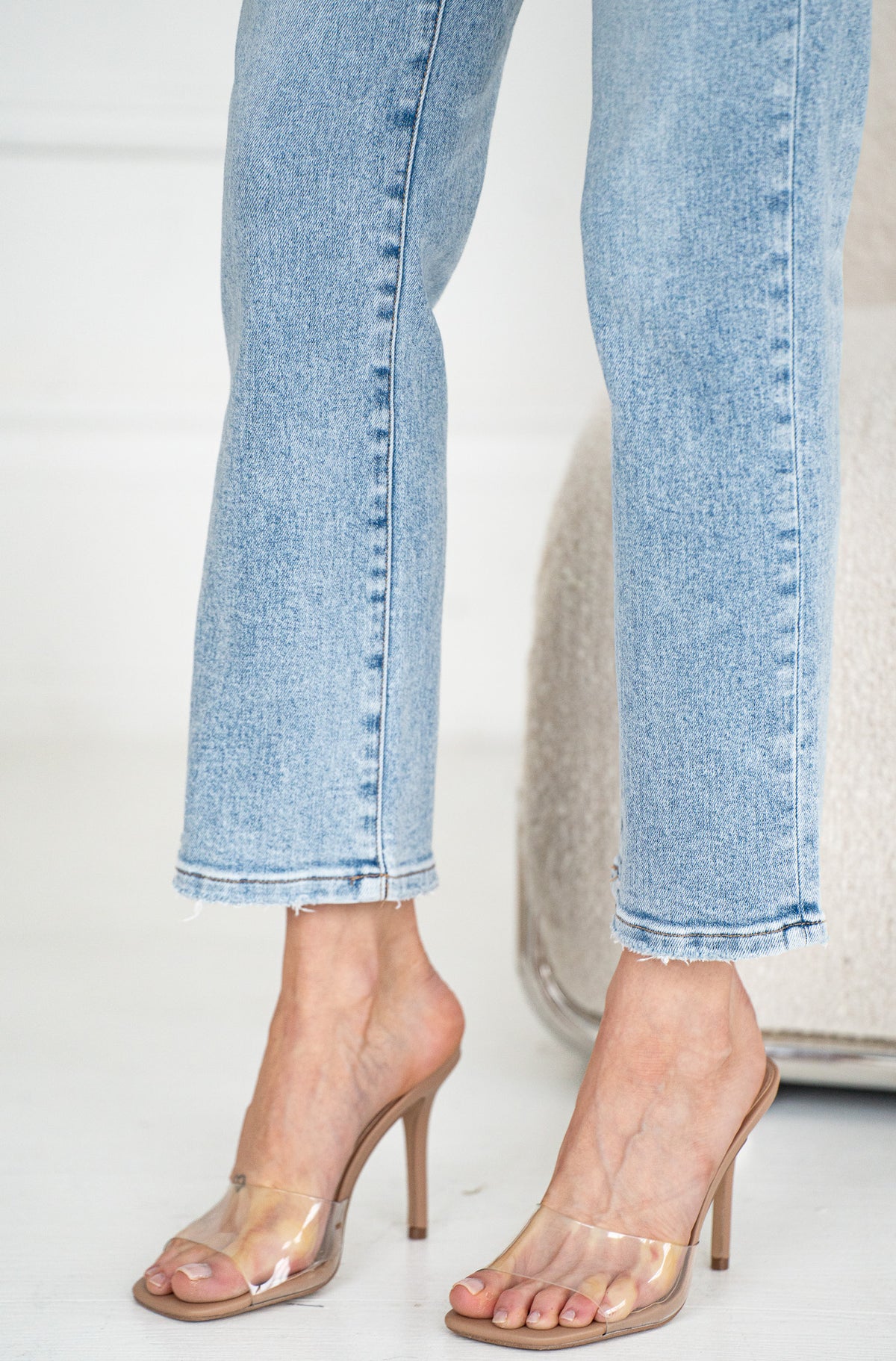 ARRAS STRAIGHT LEG JEANS