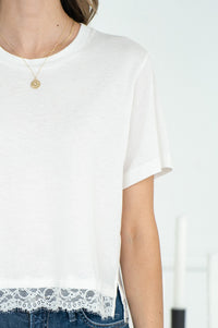 LAINEY LACE TRIM TEE IN SHELL