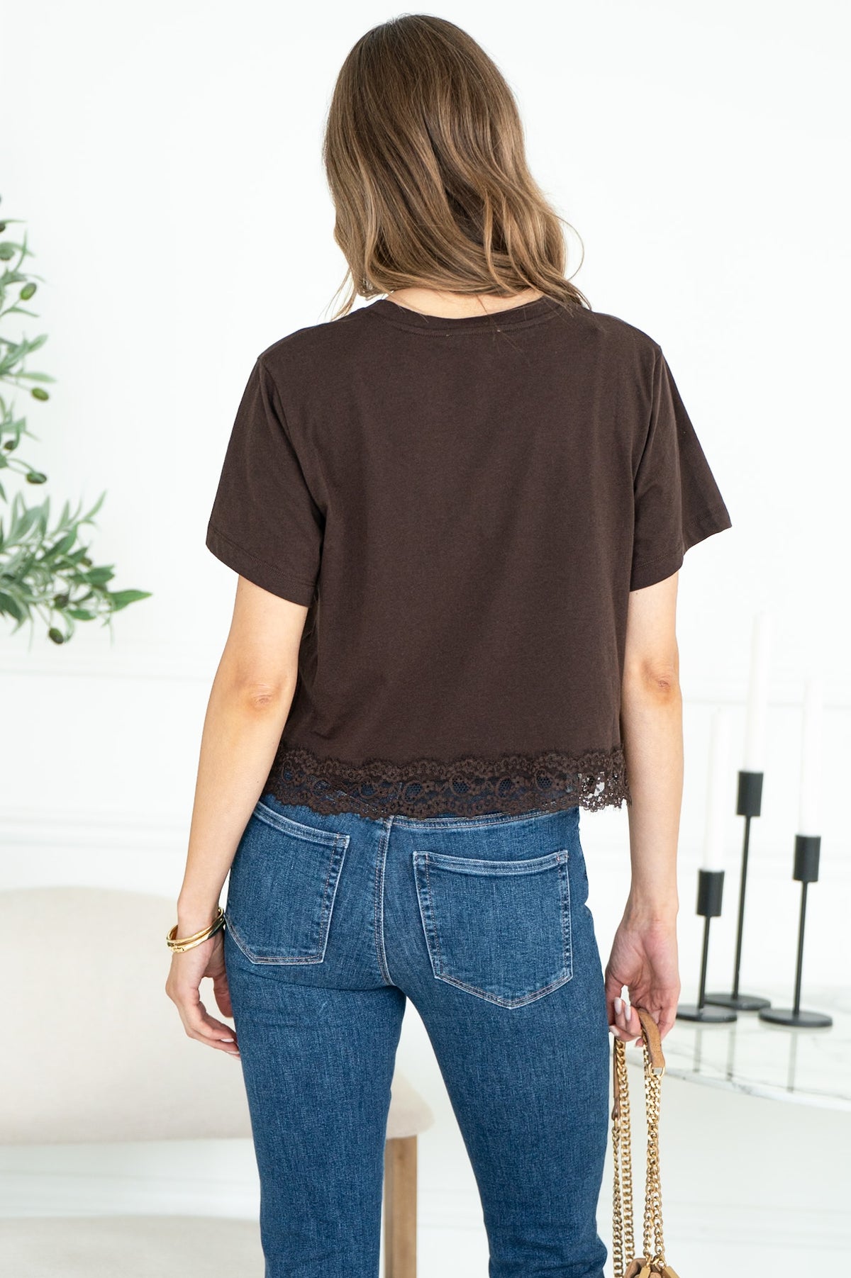 LAINEY LACE TRIM TEE IN JAVA