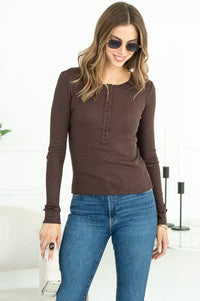 KENLEY COTTON MODAL RUFFLE CUFF HENLEY IN MOCHA