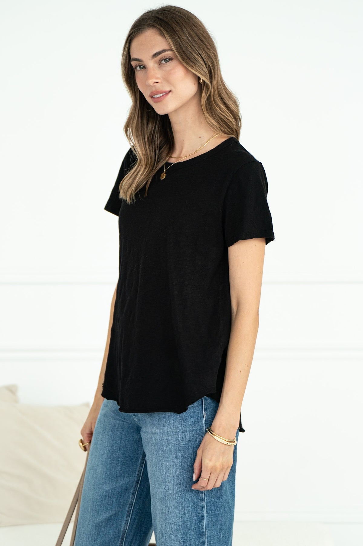 EVERYDAY COTTON CREW NECK TEE IN BLACK