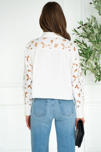 MANIFEST IT EYELET BLOUSE