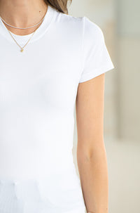 THE GETAWAY FITTED TEE-WH