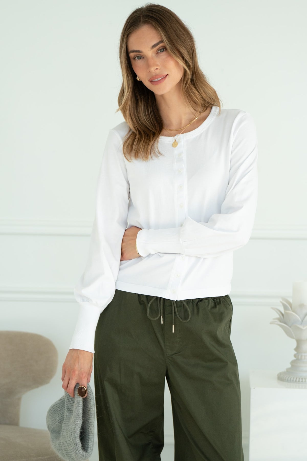 POSITANO COTTON MITERED BACK CARDIGAN IN WHITE