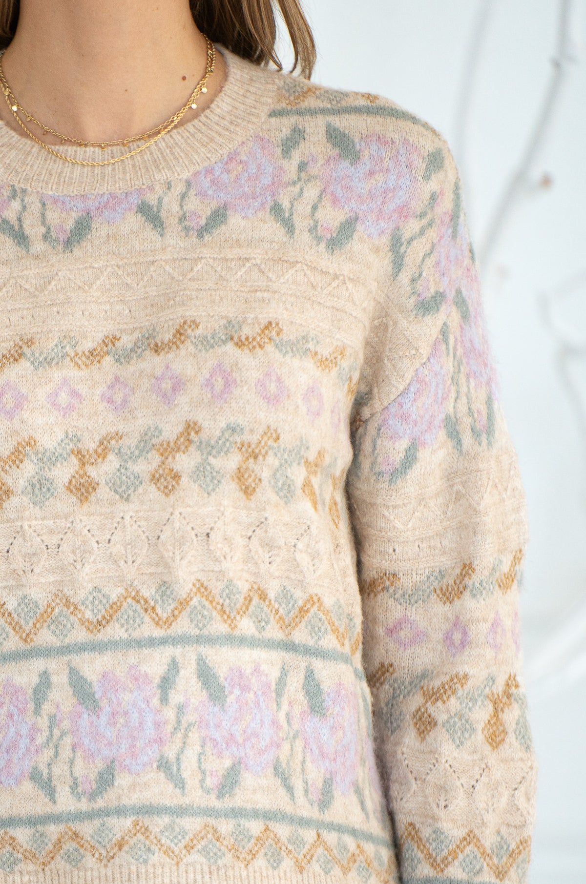 FLORAL CABLE DETAIL SWEATER