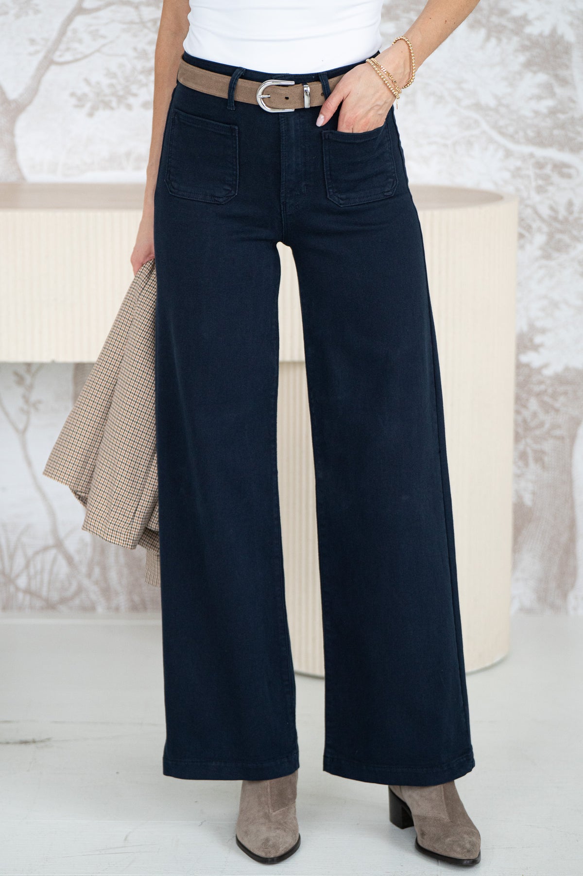 BAYLEY PATCH POCKET JEANS-NA