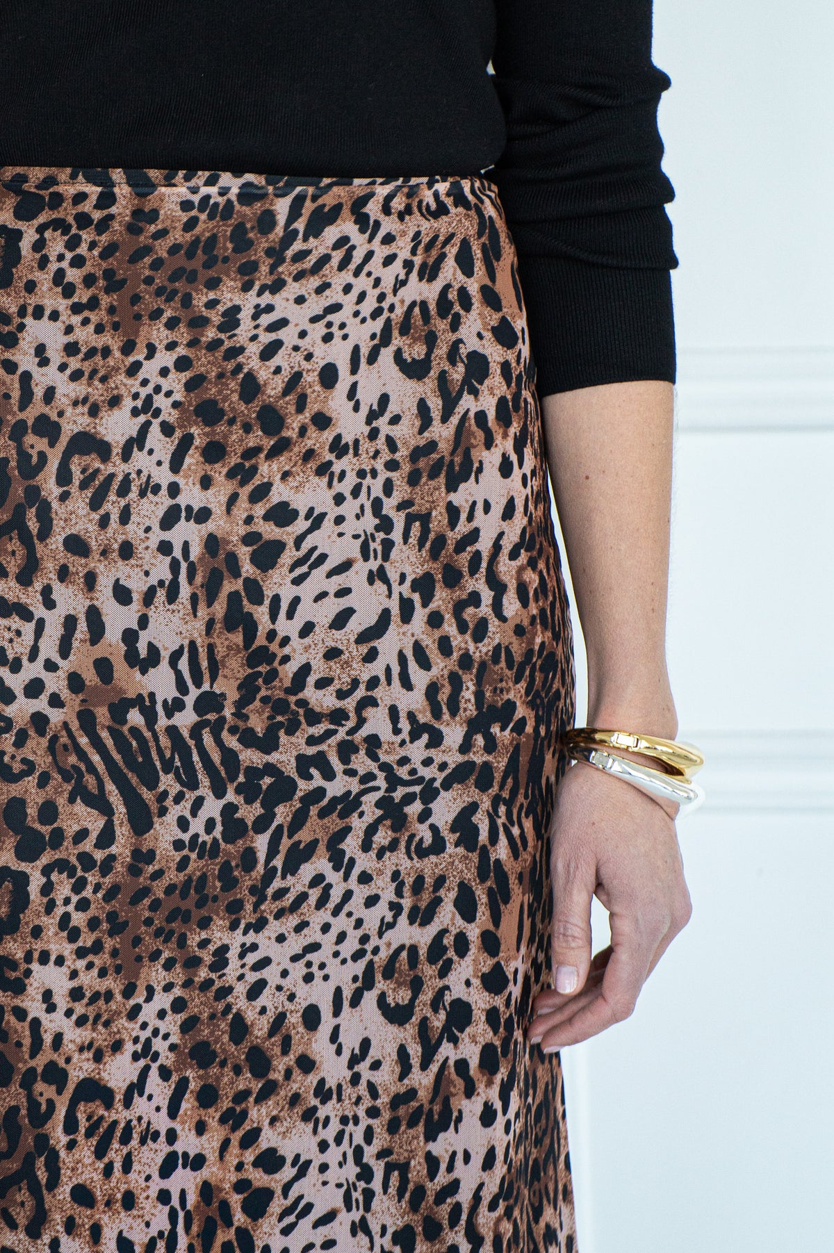 VEYDA MESH LEOPARD MIDI SKIRT