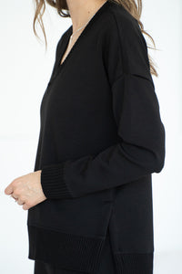 AUSTIN LUX V NECK PULLOVER