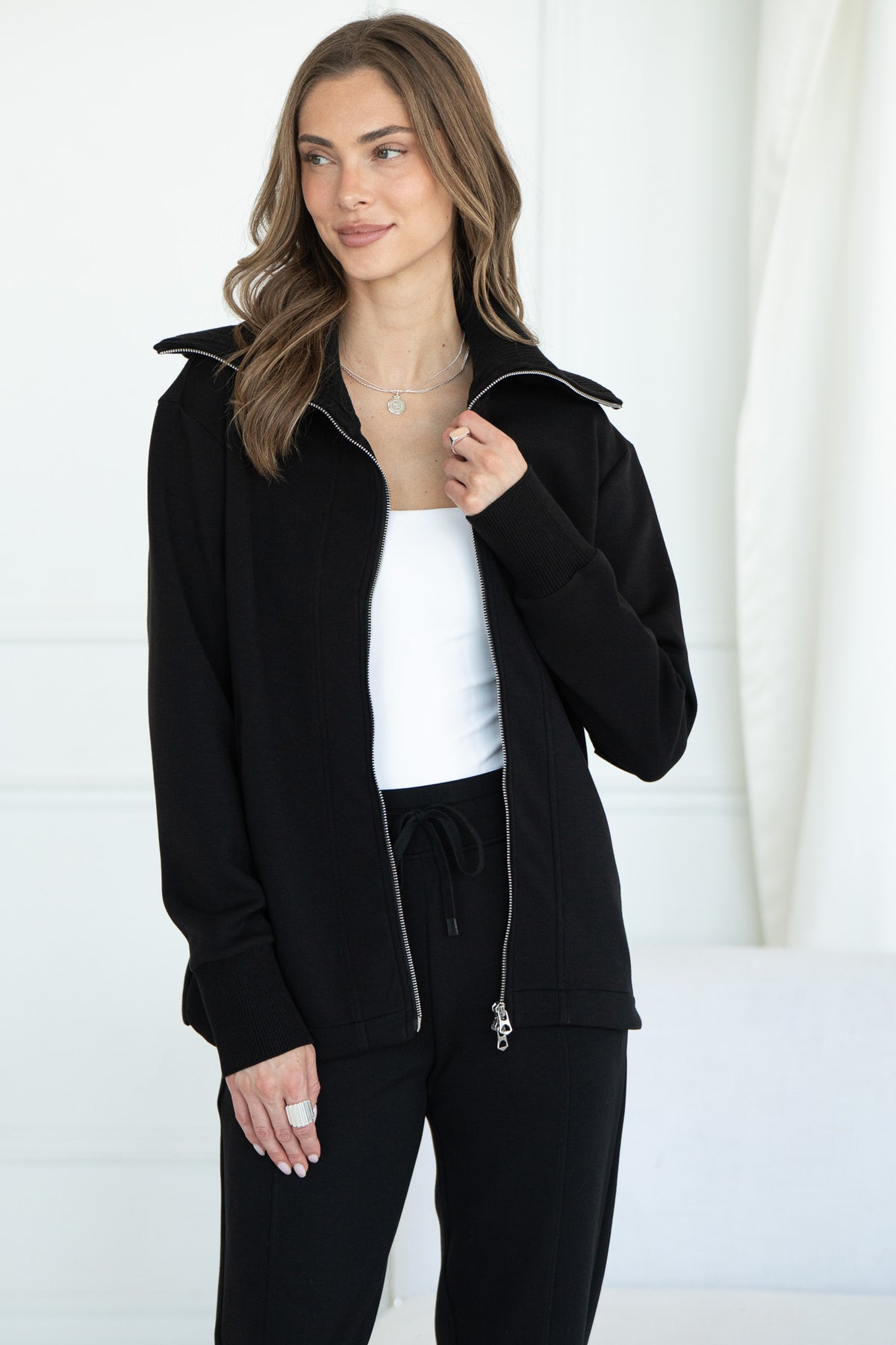 AUSTIN LUX ZIP UP