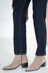 OMI MID RISE STRAIGHT LEG JEANS-DB
