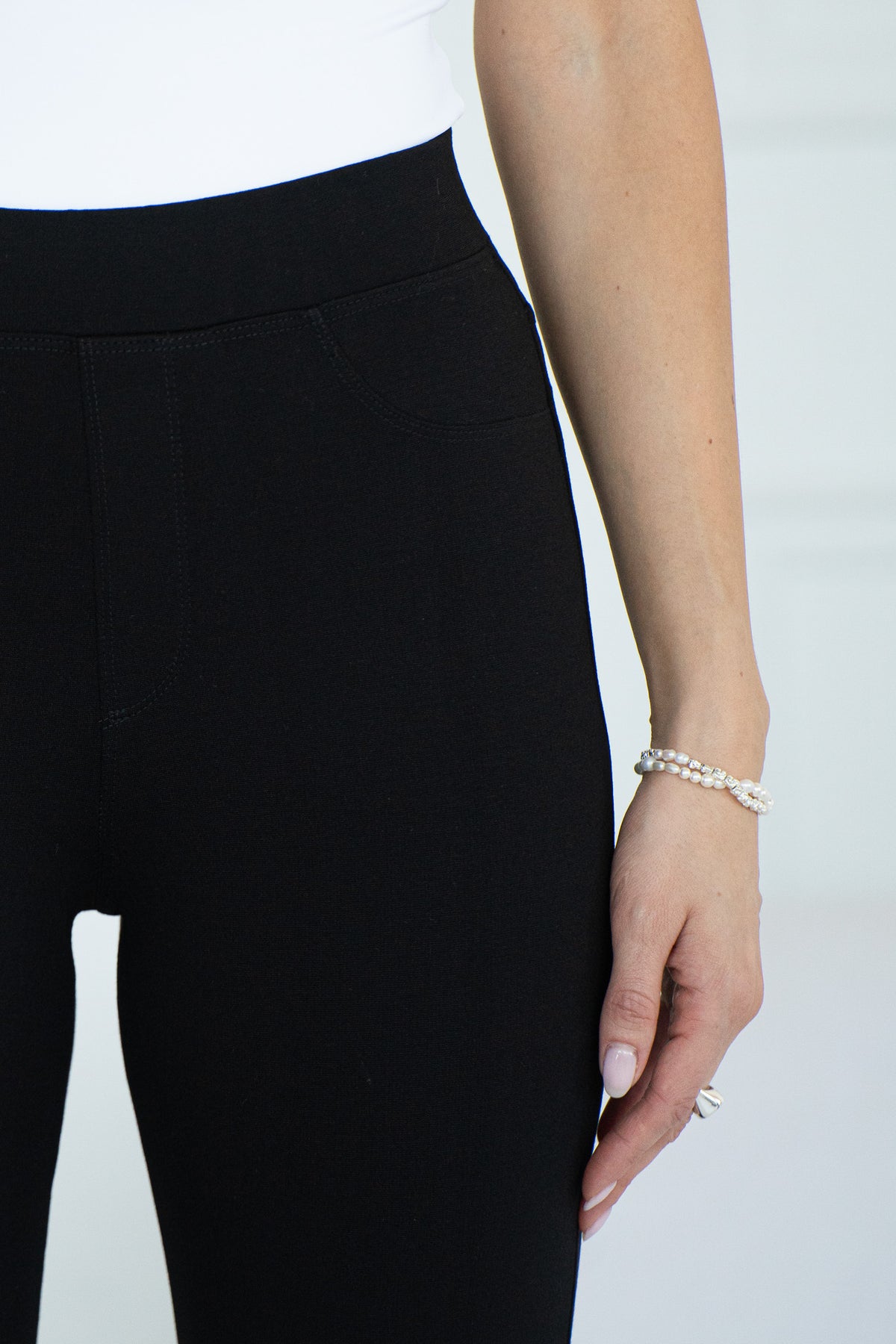 RUNWAY PONTE LEGGINGS