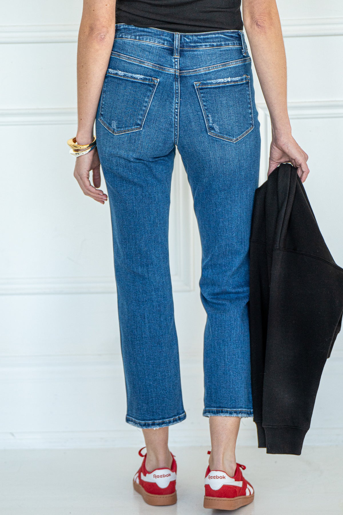 DAISY STRAIGHT LEG CROPPED JEANS