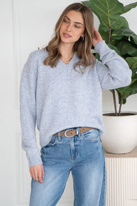 CHARLIE V NECK SWEATER-BL