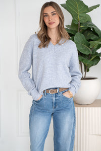 CHARLIE V NECK SWEATER-BL